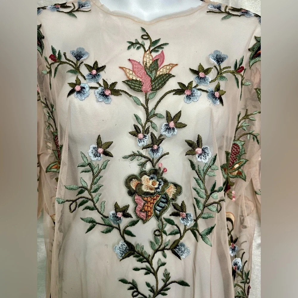 Zara embroidered mesh top - Picture 4 of 9